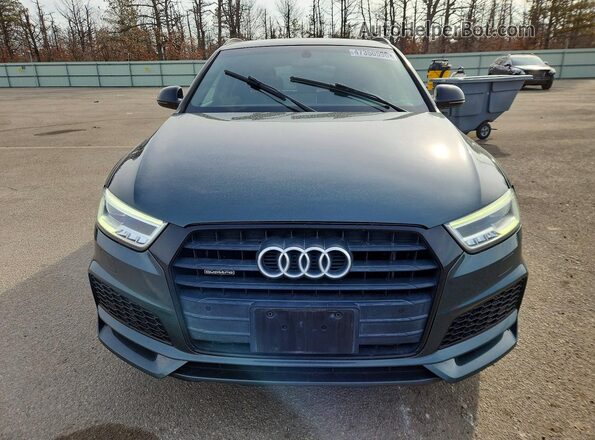 WA1JCCFS2JR028816 2018 AUDI Q3 Green Вид спереду