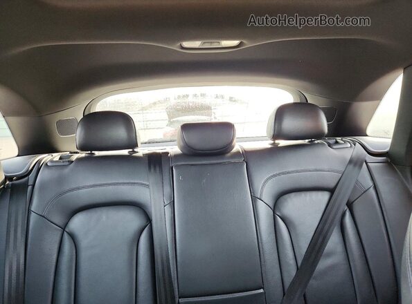 WA1JCCFS2JR028816 2018 AUDI Q3 Green Вид задніх сидінь