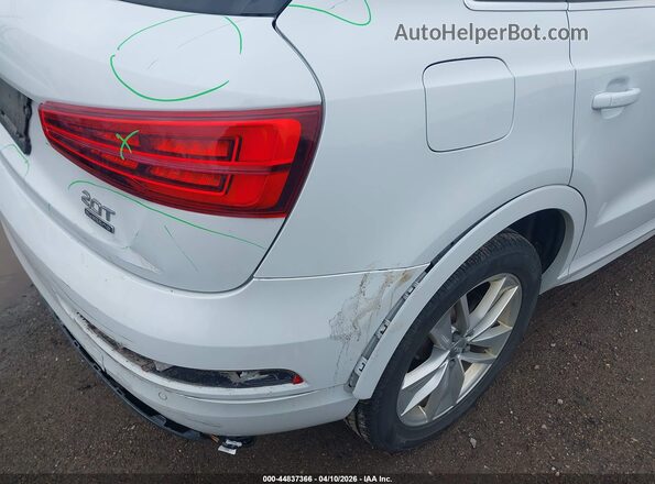 WA1JCCFS2JR029187 2018 AUDI Q3 White 