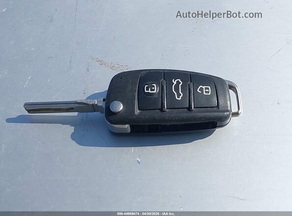 WA1JCCFS3HR003983 2017 AUDI Q3 White Dashboard view