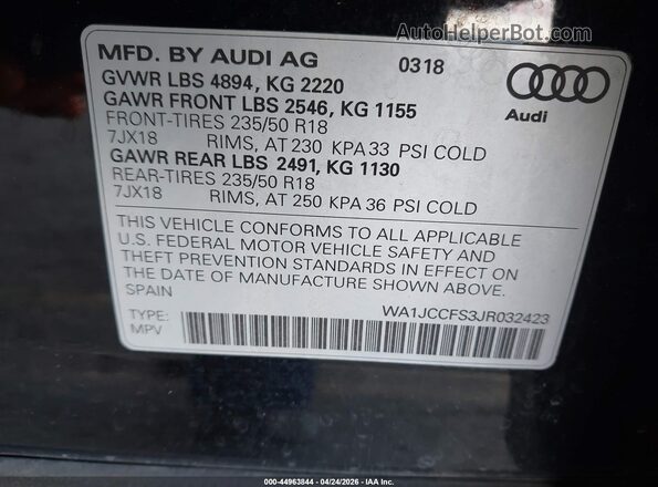 WA1JCCFS3JR032423 2018 AUDI Q3 Black Widok komory silnika