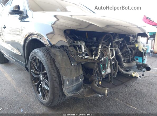 WA1JCCFS3JR032423 2018 AUDI Q3 Black Widok z przodu