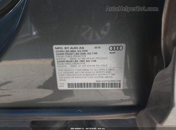 WA1JCCFS4JR031796 2018 AUDI Q3 Gray Engine compartment view
