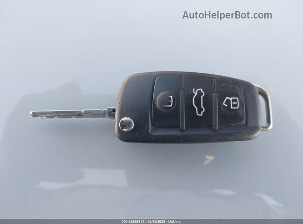 WA1JCCFS4JR031796 2018 AUDI Q3 Gray Dashboard view