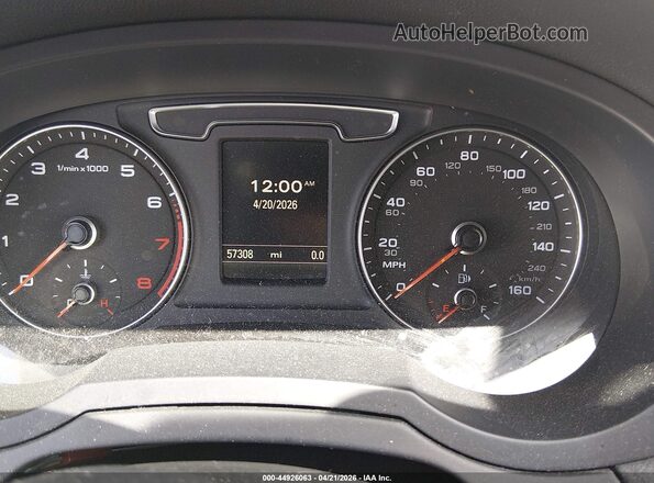WA1JCCFS5JR002985 2018 AUDI Q3 White Widok tylnych siedzeń