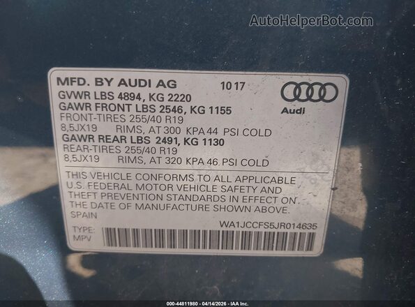 WA1JCCFS5JR014635 2018 AUDI Q3 Blue Widok komory silnika