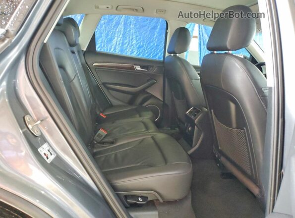 WA1L2AFP0GA027537 2016 AUDI Q5 Gray Widok wnętrza z tyłu