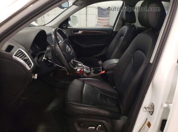 WA1L2AFP0GA032186 2016 AUDI Q5 White Вид салону спереду