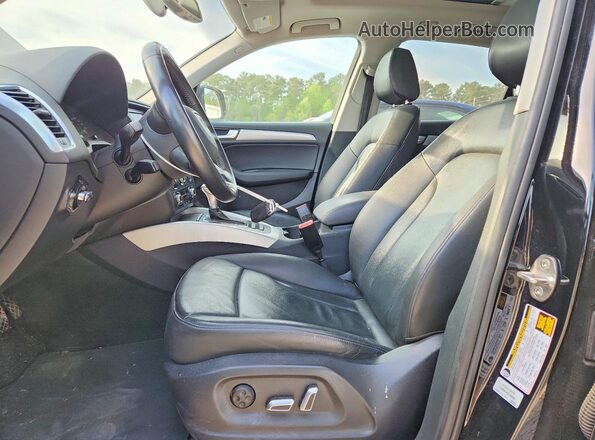 WA1L2AFP0HA025112 2017 AUDI Q5 Black Вид салону спереду