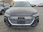 2021 Audi E-tron Premium Plus Черный vin: WA1LAAGE8MB000544