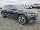 2021 Audi E-tron Premium Plus Черный vin: WA1LAAGE8MB000544