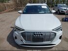 2019 Audi E-tron Premium Plus Белый vin: WA1LAAGE9KB018306