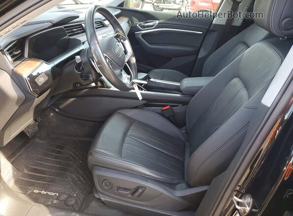 WA1LABGE3KB016671 2019 AUDI E-TRON Black Front interior view