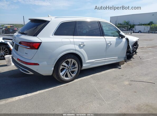 WA1LCBF72PD019425 2023 AUDI Q7 Белый Задняя правая четверть