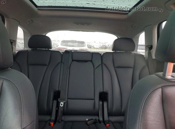 WA1LCBF73PD005677 2023 AUDI Q7 Blue Հետևի նստատեղերի տեսք