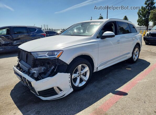 WA1LCBF7XPD009483 2023 AUDI Q7 Белый Передняя левая четверть