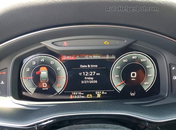 WA1LCBF7XPD010116 2023 AUDI Q7 Charcoal Vista del cuadro de instrumentos