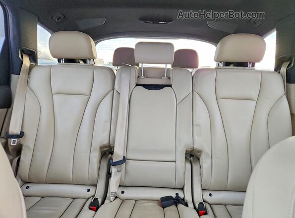 WA1LHAF77JD026096 2018 AUDI Q7 Blue Հետևի նստատեղերի տեսք