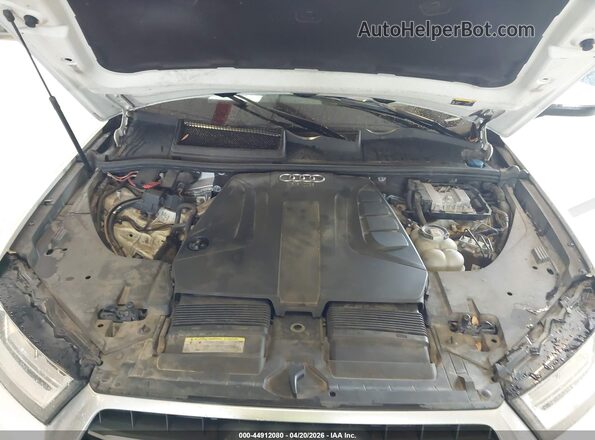 WA1LHAF7XJD020549 2018 AUDI Q7 Белый Вид сзади