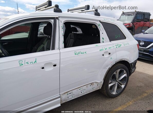 WA1LXAF7XMD026486 2021 AUDI Q7 White Widok z przodu