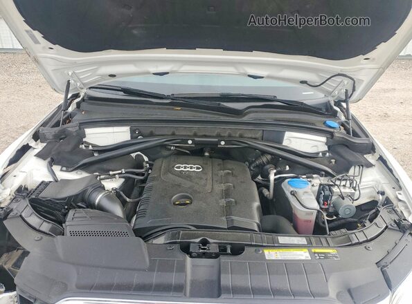 WA1M2AFP8HA076538 2017 AUDI Q5 White ძრავის განყოფილების ხედი