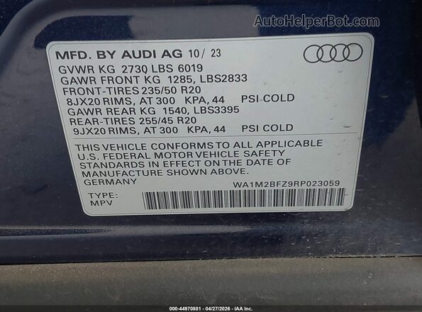 WA1M2BFZ9RP023059 2024 AUDI Q4 Blue Widok komory silnika