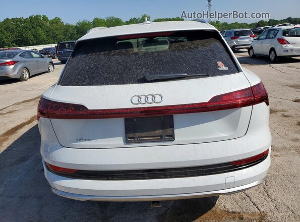 WA1VAAGEXKB022146 2019 AUDI E-TRON White Вид ззаду