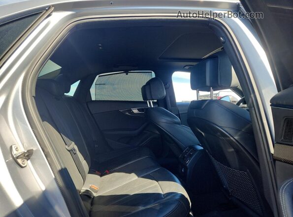 WAUB4AF44JA113455 2018 AUDI S4 Silver Widok tylnych siedzeń