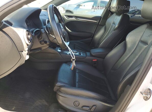 WAUBEGFF4LA093583 2020 AUDI OTHER Белый Вид салона спереди