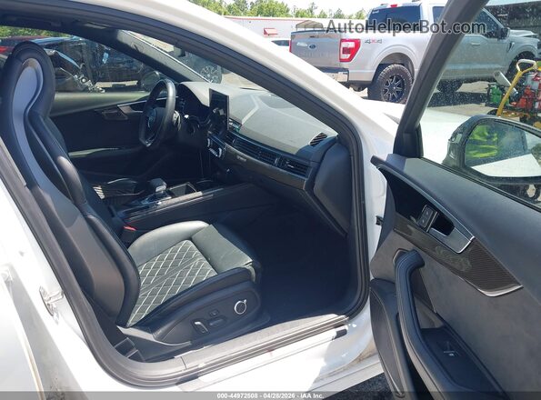WAUC4AF49LA028862 2020 AUDI S4 Белый Вид салона спереди