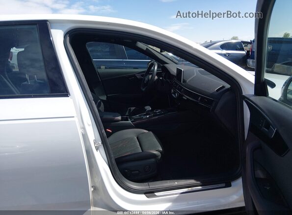 WAUENAF42KA034023 2019 AUDI OTHER Белый Вид салона спереди