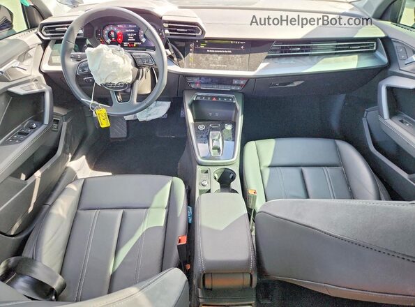 WAUGUDGY8SA068403 2025 AUDI OTHER Черный Вид панели приборов