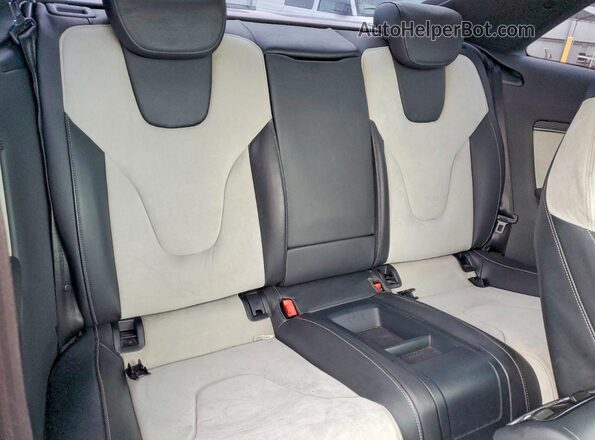 WAUV4AFR5GA018646 2016 AUDI S5 Угольный Вид задних сидений