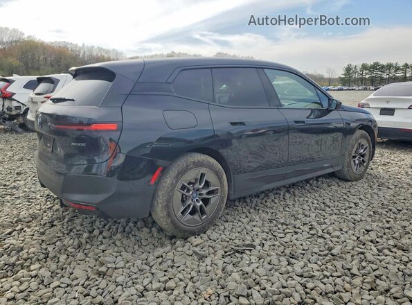 WB523CF01PCK88401 2023 BMW IX Black Rear right