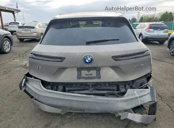 WB523CF07SCS20502 2025 BMW IX Серый Вид сзади