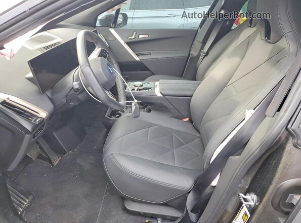 WB523CF07SCS20502 2025 BMW IX Серый Вид салона спереди
