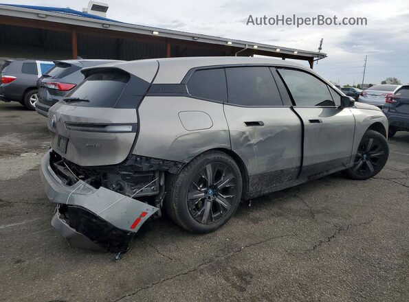 WB523CF07SCS20502 2025 BMW IX Серый Задняя правая четверть