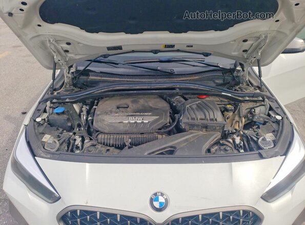 WBA13AL07L7F58839 2020 BMW M2 Белый Вид задней части салона