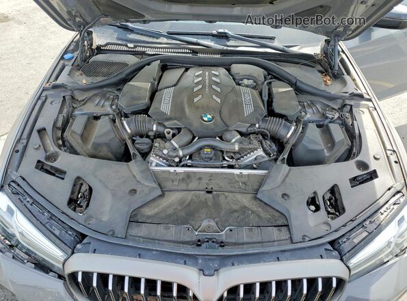 WBA13BK03NCL01708 2022 BMW M5 Серый Вид задней части салона