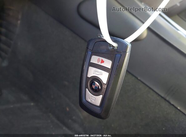 WBA2J5C57JVC07306 2018 BMW M2 White Vista del salpicadero