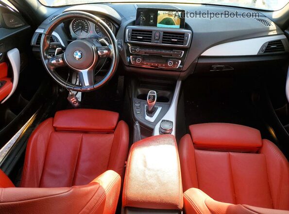 WBA2L3C33HV667597 2017 BMW M2 Белый Вид панели приборов
