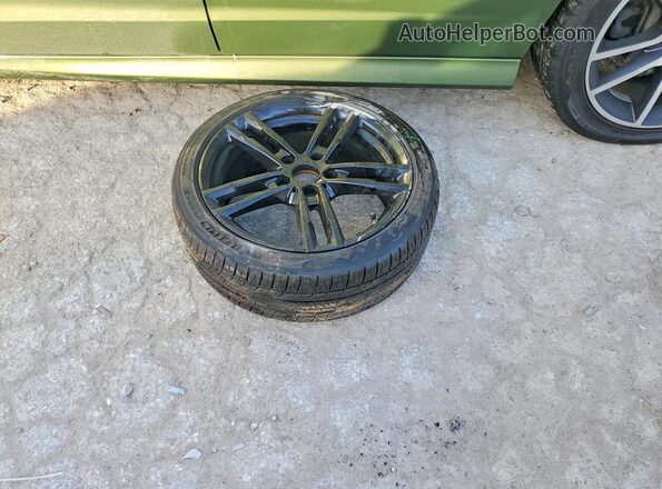 WBA2N1C55KVC28587 2019 BMW M2 White Vista del compartimento del motor