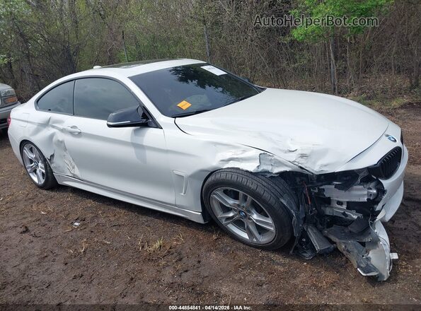 WBA4W9C59JAC99236 2018 BMW OTHER White Widok wnętrza z tyłu
