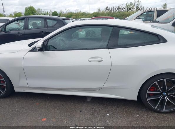 WBA73AP09NCJ47597 2022 BMW OTHER Белый Панорамный вид салона 360°