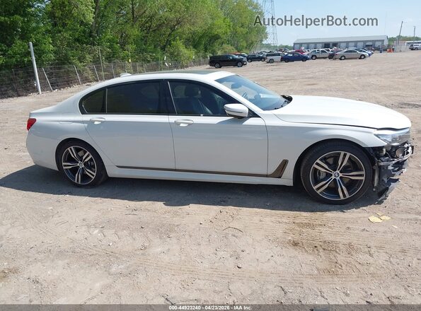 WBA7E2C54JB216293 2018 BMW OTHER White Widok wnętrza 360 stopni