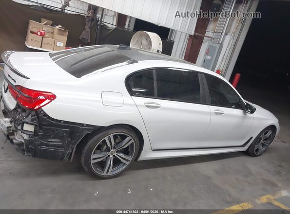 WBA7F2C52GG420972 2016 BMW OTHER Белый Панорамный вид салона 360°