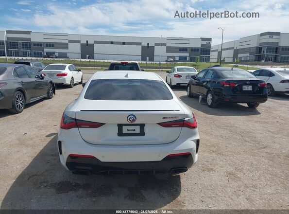 WBA83AP07PCL39298 2023 BMW M4 White 