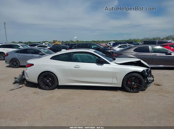 WBA83AP07PCL39298 2023 BMW M4 White Widok zestawu wskaźników