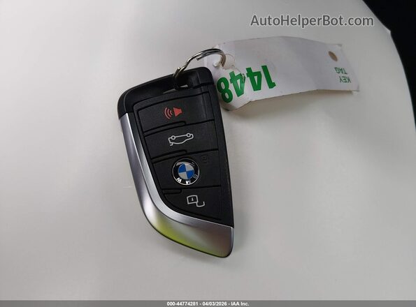 WBA83DA00SCU54070 2025 BMW M4 Light Blue წინა პანელის ხედი
