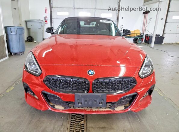 WBAHF3C01MWX36122 2021 BMW Z4 Красный Вид спереди